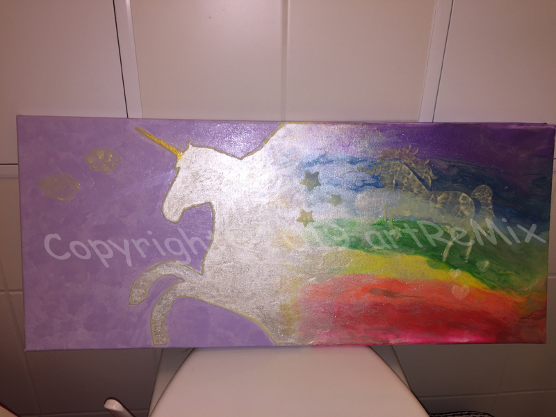 einhorn mit Regenbogenfarben